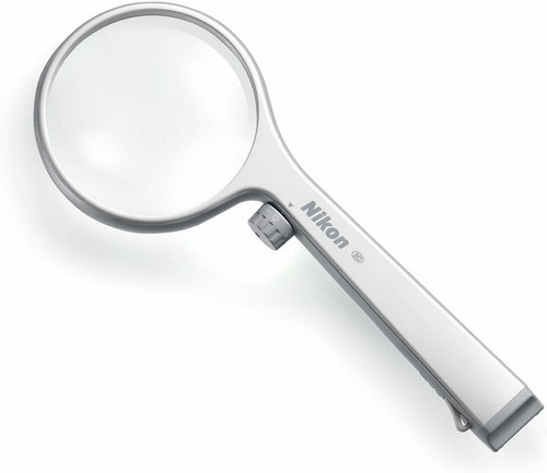 Loupe lecture lumineuse à - de,
