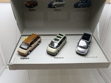 Universal Hobbies Coffret