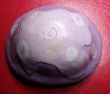 toit de Maison Schtroumpf rose