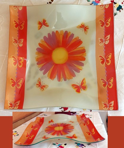 Lot quatre assiette - *,