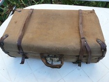 Ancienne valise bagage en