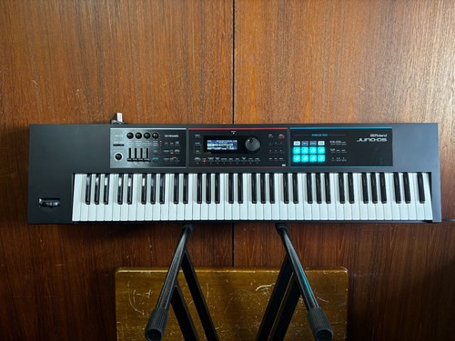 Synthétiseur roland juno - roland, juno-ds