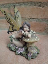 SUPERBE FIGURINE DECORATIVE