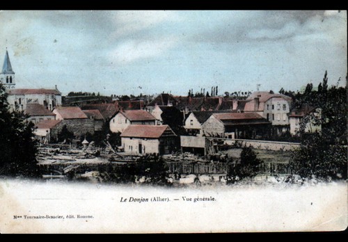 Donjon dépot de bois - (03),