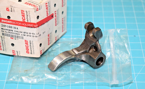 Culbuteur fermeture ducati - de,