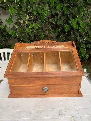 Ancienne vitrine comptoir - vitrine,