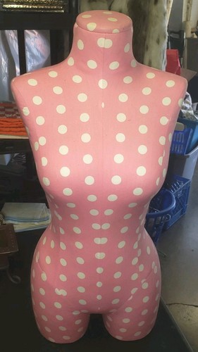Rare victoria secret mannequin - rare,