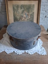 Ancienne Grande Boîte à Chapeaux
