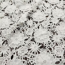 Robe jupe tissu broderie