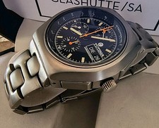 Tutima Military 760-03 Titanium 20Bar Lemania 5100 owned by a Tutima Team pilot 