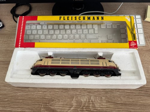 Fleischmann 4375 locomotive - 4375,
