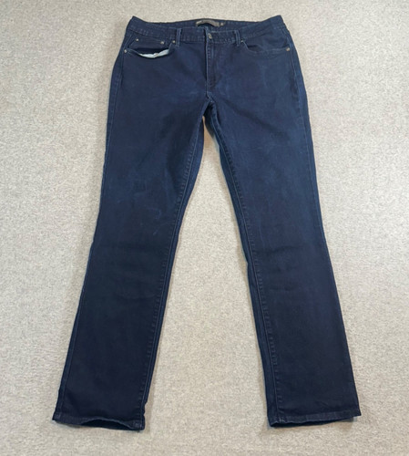 Levis demi curve - demi,