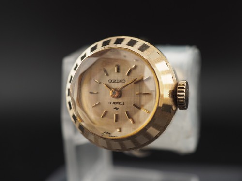 Vintage 1977 seiko ring watch - vintage,