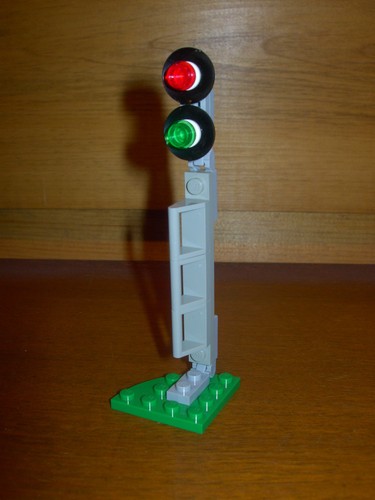 Lego 7938 train trackside - train,