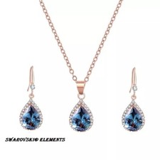 Bijoux collier boucles