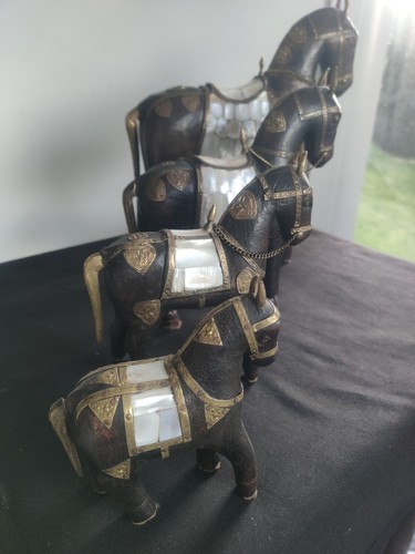 Lot statuettes chevaux - statuettes, en