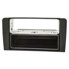 Gaine de cache radio adaptée