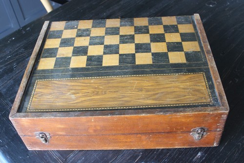 Ancien jeu backgammon echec - echec, en