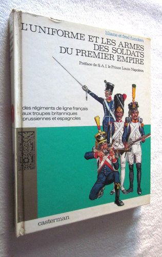 Uniforme les armes - les, des