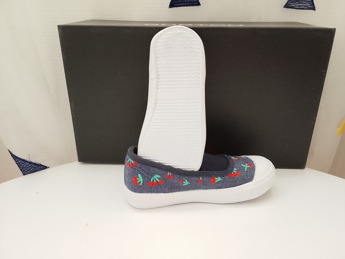 Chaussures enfant pareil - chaussures,