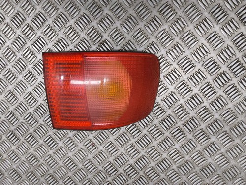 Audi b4 1995 arrière - 90,