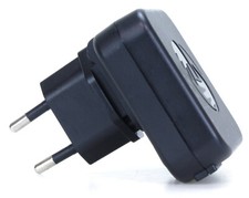 Tom Tom 4UUC6B Chargeur Adaptateur secteur USB 5V 1.2A (Réf#L-161)