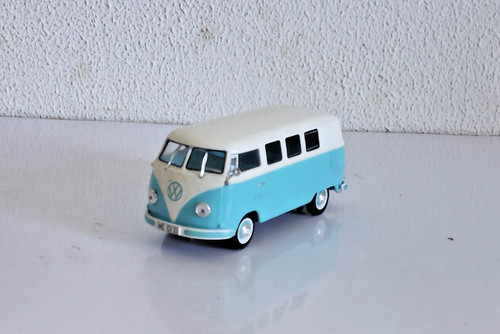 Voiture ixo altaya - 1/43,