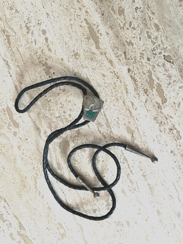 Collier cravate ancienne - collier,