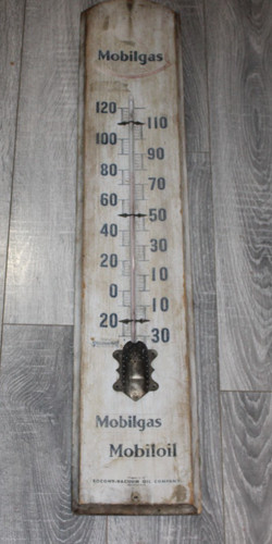 Antique mobiloil mobilgas wood - mobiloil,