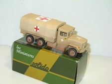 SOLIDO, réo KAISER JEEP camion militaire USA sanitaire ambulance,  étoile US a