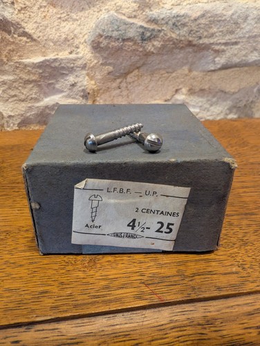 Boîte 200 vis bois ancienne - boîte, a