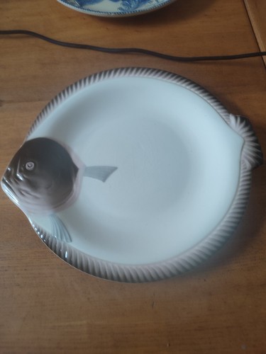 Assiette poisson en - assiette, à