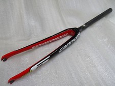 Fourche entièrement carbone