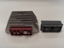 Régulateur De Tension 12V 30A