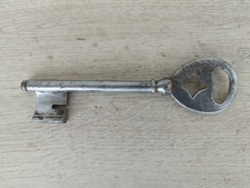 n° 2 - CLEF - CLE DE MARIAGE DU XVIII ieme siecle