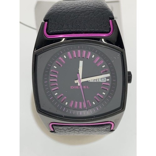 Montre analogique quartz - analogique, à