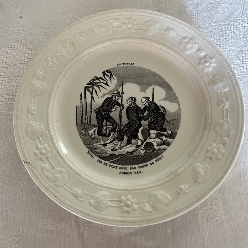 Assiette militaire parlante - ,