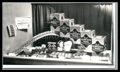 Photo après guerre vitrine - après-guerre,,