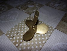 Porte plume cuivre laiton bronze ? Hélice Poids 220g hauteur 8cm largeur 9cm