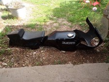 ensemble selle réservoir phare poly résine ssd darmah ss Ducati 860 900 12725