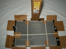 NRF B.V. 519589 radiateur