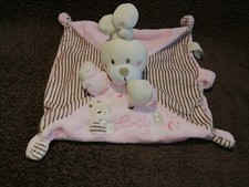 doudou plat lapin rose ABC