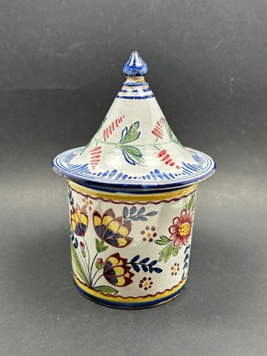 Ancien pot couvert - couvert, en