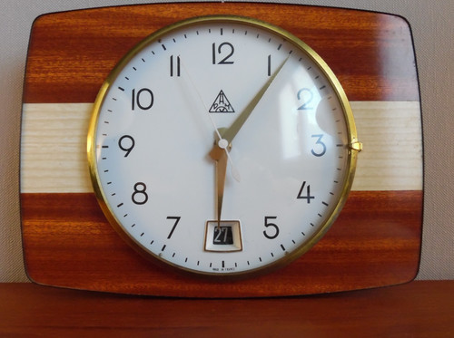 Ancienne pendule dam horloge - ancienne,