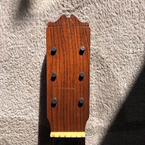 Tamura wood peg flamenco - tamura,