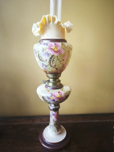 Lampe pétrole opaline - à,