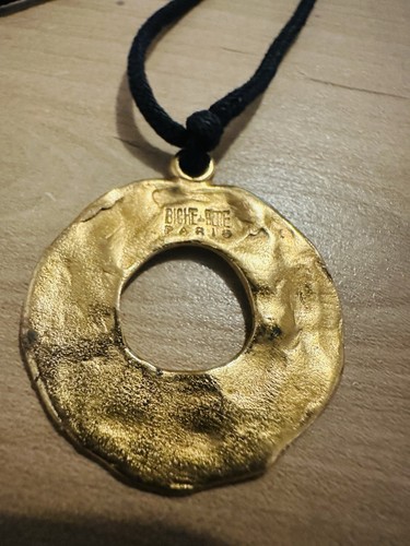 Biche bere collier - bere,