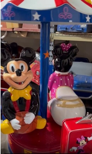 Mickey minnie carousel - mickey,