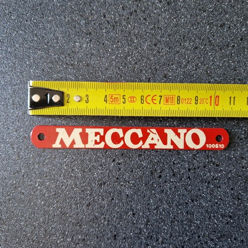 Meccano 1960 plaque - meccano, metal