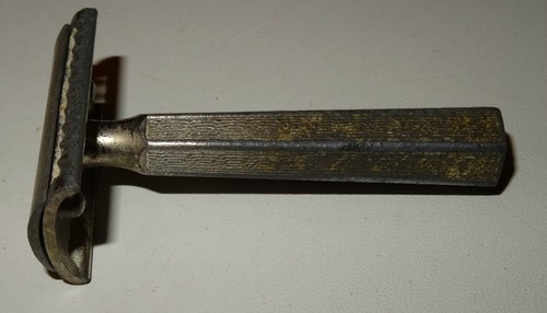 Rasoir mecanique militaria - mecanique,
